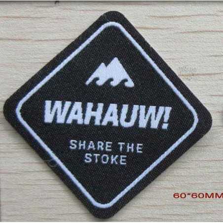 Glow-in-dark, reflecterende en metalen badges, op maat gemaakt